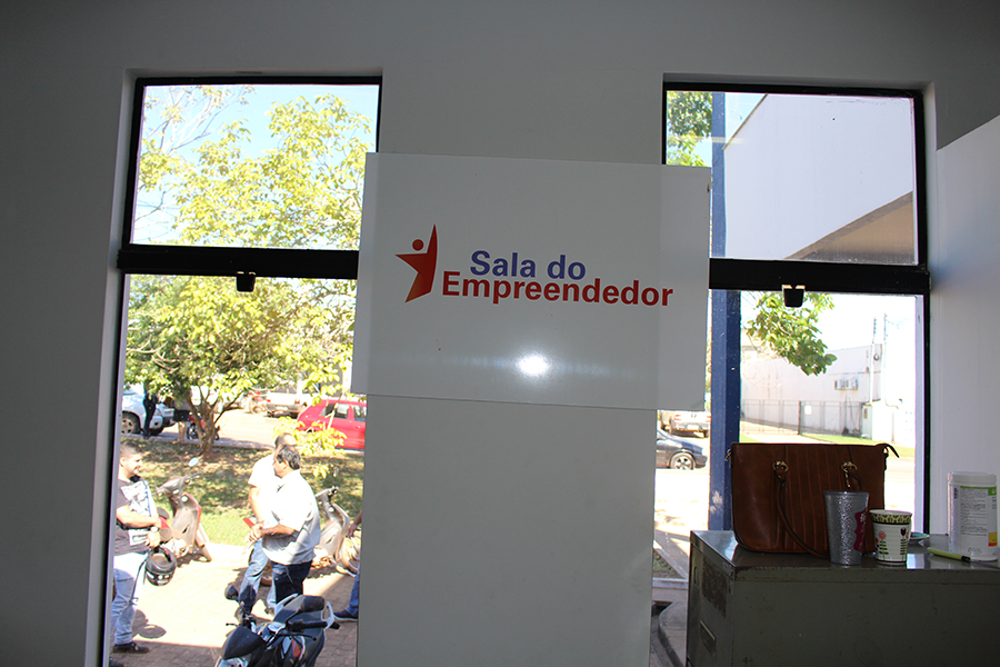 TEIXEIRÓPOLIS RECEBE VISITA E CONSULTORIA NA SALA DO EMPREENDEDOR - News Rondônia