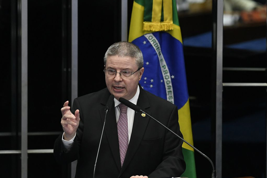 Anastasia é escolhido pelo Senado para cargo de ministro do TCU - News Rondônia