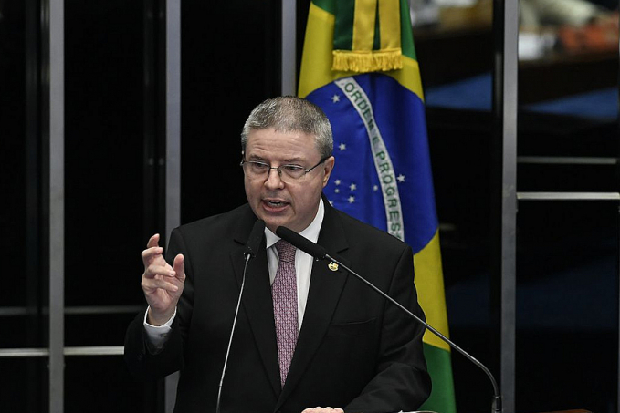 Anastasia é escolhido pelo Senado para cargo de ministro do TCU - News Rondônia