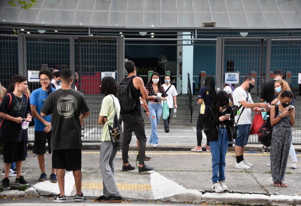 2º dia do Enem tem prova "arroz com feijão" e questão sobre Harry Potter - News Rondônia