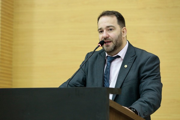 DEPUTADO ALEX REDANO ASSUME VICE-LIDERANÇA DO GOVERNO NA ASSEMBLEIA LEGISLATIVA E DIZ QUE CASA NÃO PENSA EM IMPEACHMENT - News Rondônia