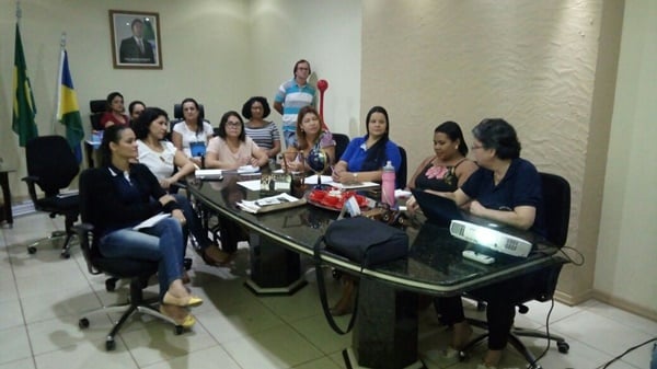 ROLIM DE MOURA: CGM E SEMPLADEGE PROMOVEM TREINAMENTO PARA OS SERVIDORES DO ADMINISTRATIVO DA PREFEITURA VISANDO O MONITORAMENTO E AVALIAÇÃO DO PPA - News Rondônia