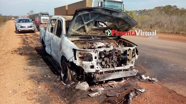 CAMINHONETE TEM PANE ELÉTRICA E PEGA FOGO NA BR-364 EM PIMENTA BUENO - News Rondônia