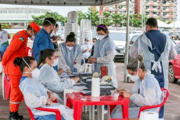 DRIVE-THRU: Mais de 2,4 mil pessoas passaram pela testagem rápida para covid-19 em ação realizada pelo Governo de Rondônia - News Rondônia
