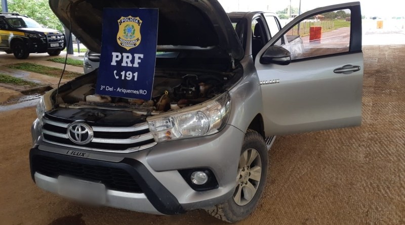 PRF RECUPERA CAMINHONETE DE LUXO CLONADA NA CIDADE DE ARIQUEMES - VÍDEO - News Rondônia