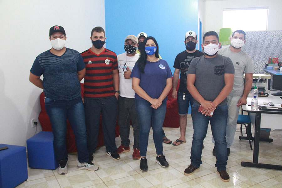 Cristiane Lopes tem reunião com Associação dos Motoristas Profissionais de Aplicativo e garante defesa da categoria - News Rondônia