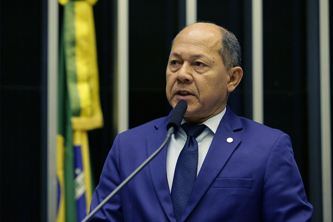Deputado Federal Coronel Chrisóstomo pede atendimento humanitário nas agências bancárias - News Rondônia