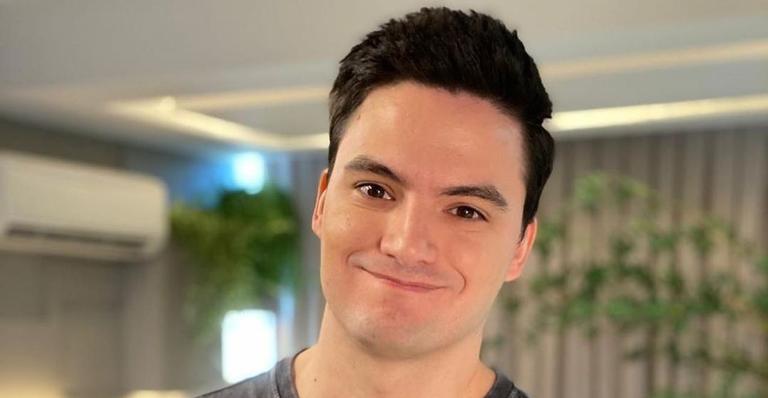 Em entrevista para o Jornal Nacional, Felipe Neto aparece abalado com perseguição - News Rondônia