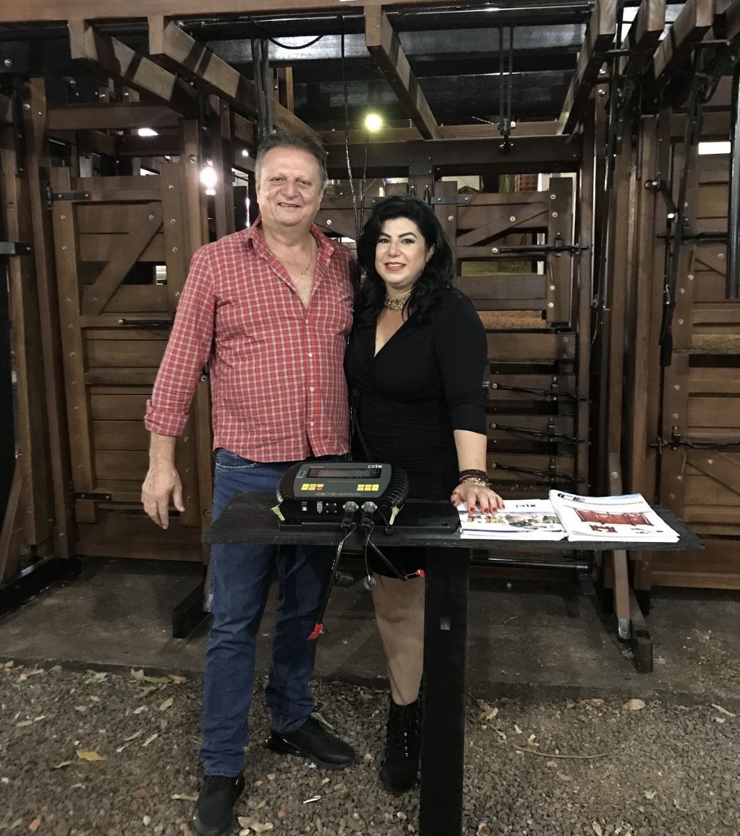COLUNA SOCIAL MARISA LINHARES: CARROCERIAS BANDEIRANTES - News Rondônia