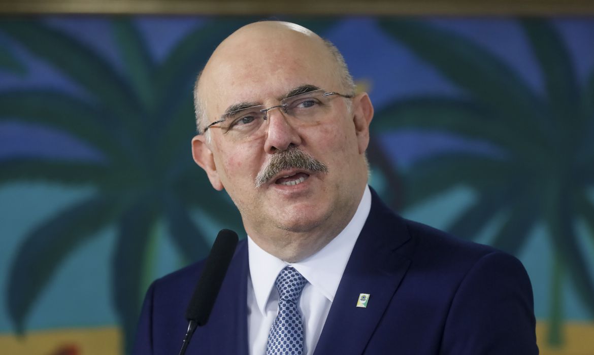Milton Ribeiro toma posse como ministro da Educação e promete diálogo com educadores - News Rondônia