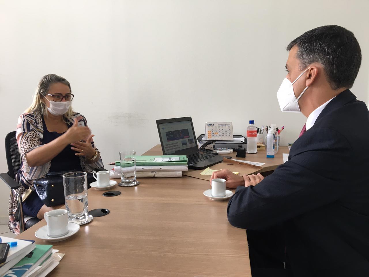 Márcia Socorristas Animais se reúne com secretário Geral de Governo da Prefeitura - News Rondônia