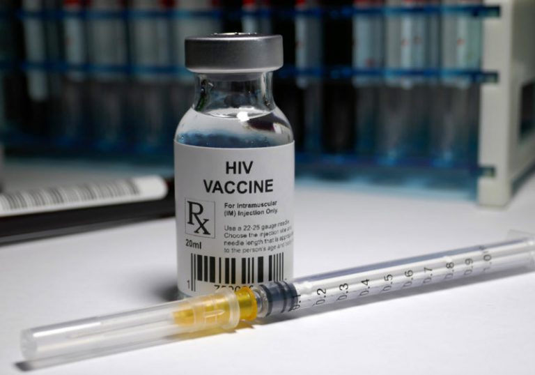 BRASIL COMEÇA TESTES DA VACINA CONTRA HIV EM HUMANOS ESTE ANO - News Rondônia