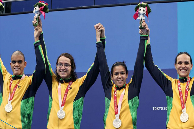 Brasil é prata na natação no revezamento misto 4x100 m na Paralimpíada - News Rondônia