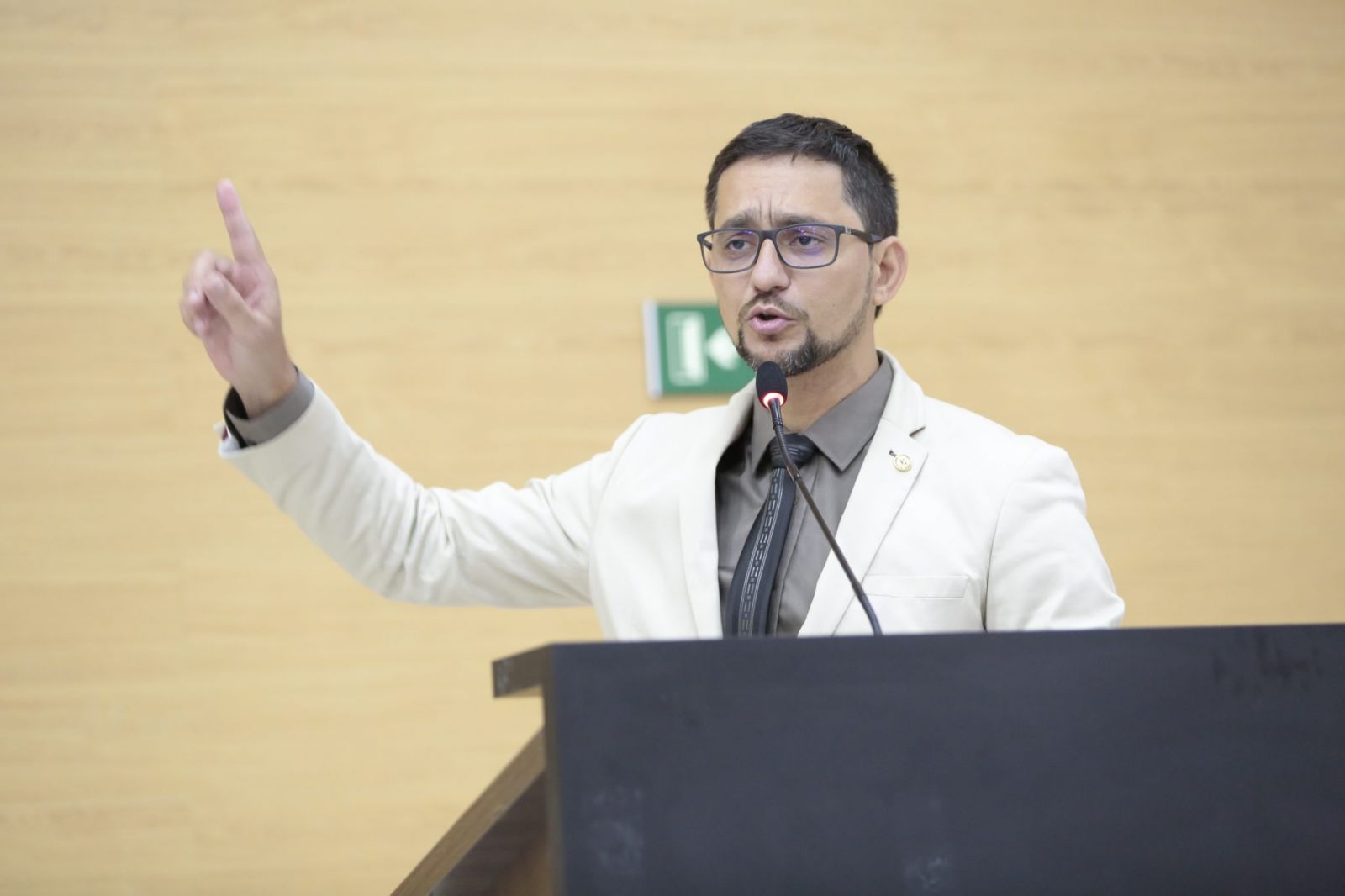Deputado Anderson solicita que gozo de férias dos policiais penais interrompida pela administração pública seja convertido em pecúnia - News Rondônia