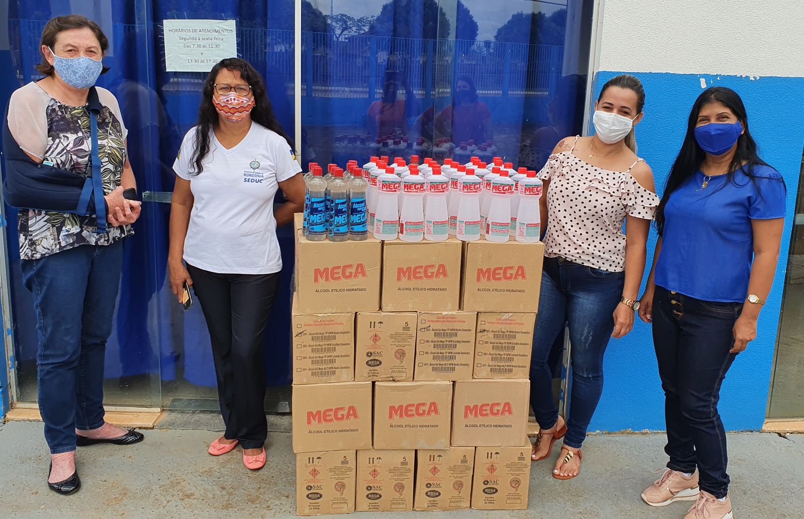 Saúde na Escola: Prefeitura de Jaru realiza distribuição de álcool para as escolas do município - News Rondônia