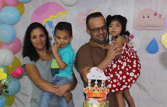 CRIANÇA VÍTIMA DE ENCHENTE EM PORTO VELHO É ADOTADA POR FAMÍLIA DE SÃO PAULO - News Rondônia