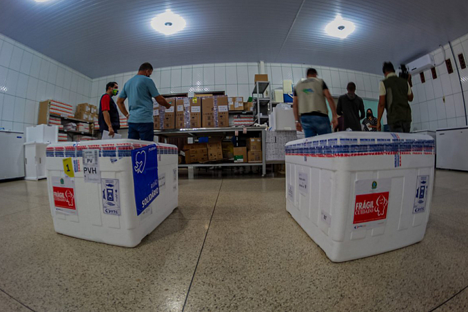 Rondônia recebe 52.210 doses de vacinas contra a covid-19 - News Rondônia