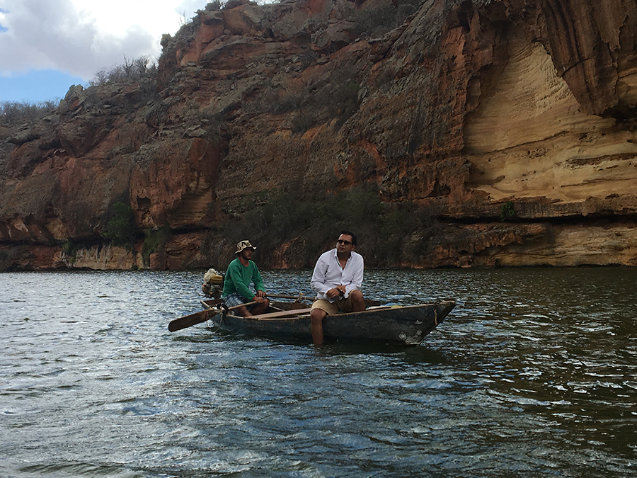 NO DOMINGO SHOW, GERALDO LUÍS CONHECE PESCADOR QUE SONHA SER RECONHECIDO PELO PAI FAMOSO - News Rondônia