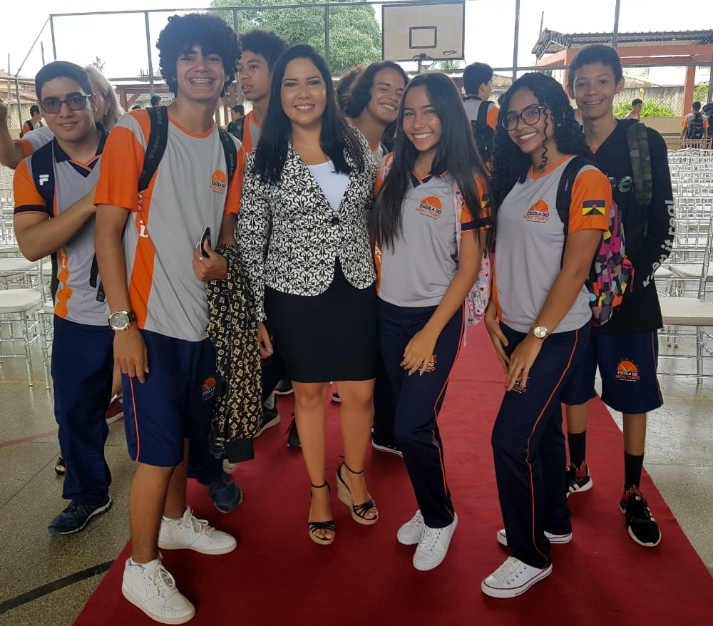 EM ABERTURA DO ANO LETIVO ESTADUAL, CRISTIANE LOPES DESTACA AMPLIAÇÃO DE LEI DA CONSTITUIÇÃO EM MIÚDOS - News Rondônia
