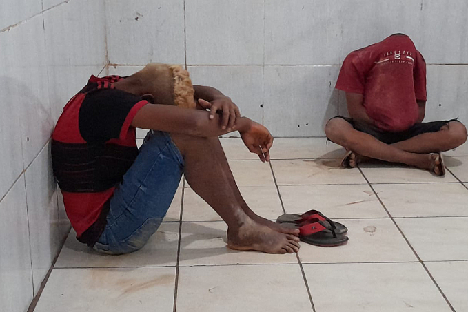 Menores armados são apreendidos após roubar celular na zona leste - News Rondônia