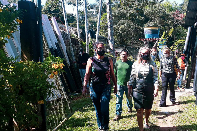 Vereadora Márcia Socorristas Animais visita Viveiro Municipal - News Rondônia