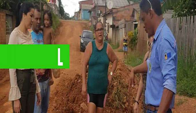 OBRAS SÃO RETOMADAS NO BAIRRO CONCEIÇÃO APÓS COBRANÇAS DE CRISTIANE LOPES - News Rondônia