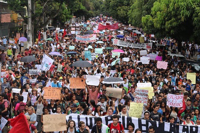 'ABAIXO A EDUCAÇÃO!' - POR PROFESSOR NAZARENO* - News Rondônia
