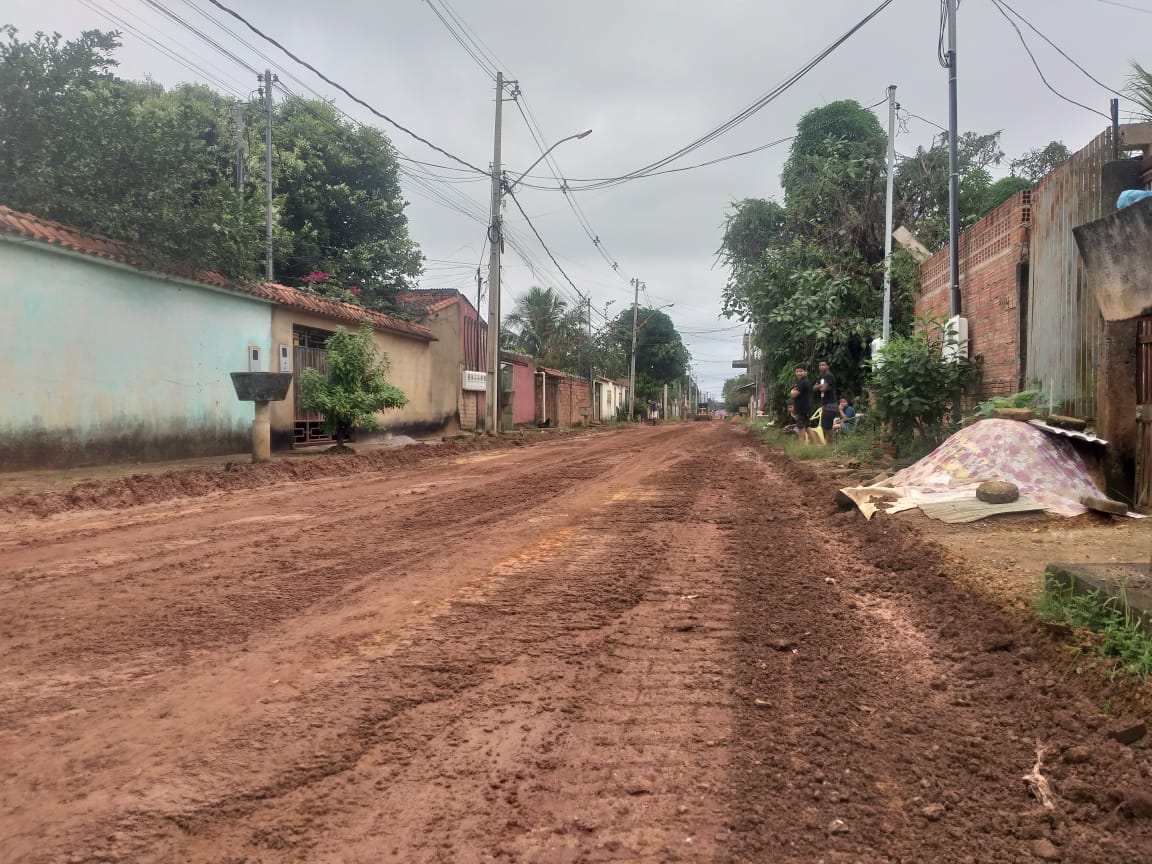 Pedidos do vereador Aleks Palitot são atendidos no bairro Castanheira - News Rondônia