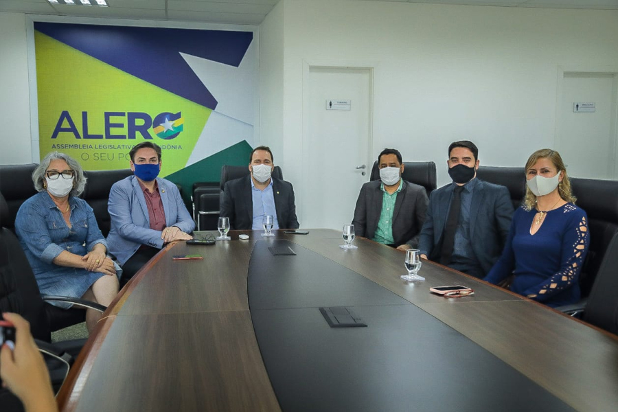 Presidente da Assembleia Legislativa discute implantação do Sistema Renalegis com a Fecomércio - News Rondônia