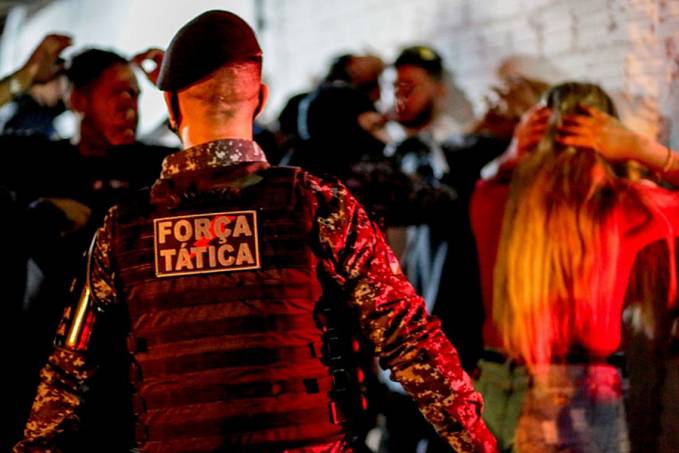 CORONAFEST: PM encerra 14 festas clandestinas na noite deste sábado, 13 em Cerejeiras - News Rondônia