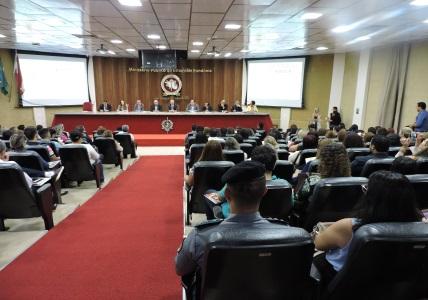 ENTIDADES ASSINAM TERMO DE COOPERAÇÃO PARA GARANTIR ATENDIMENTO HUMANIZADO PARA CRIANÇAS VÍTIMAS DE VIOLÊNCIA - News Rondônia