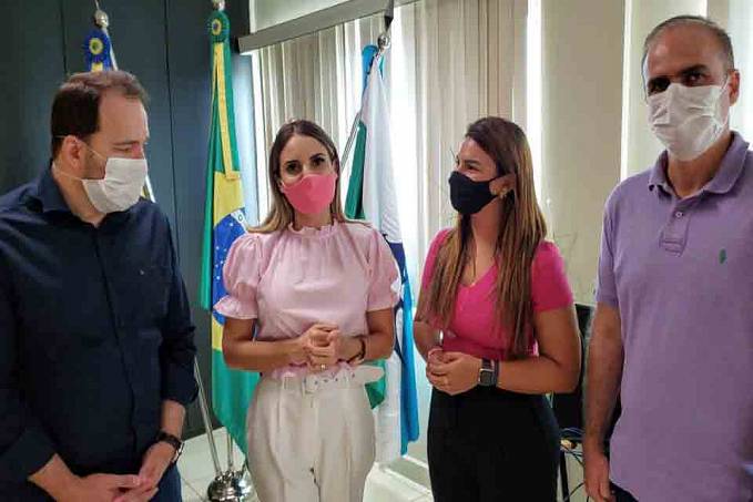 Deputado Alex Redano acompanha Mariana Carvalho e Alan Queiroz em encontro com prefeita de Ariquemes - News Rondônia