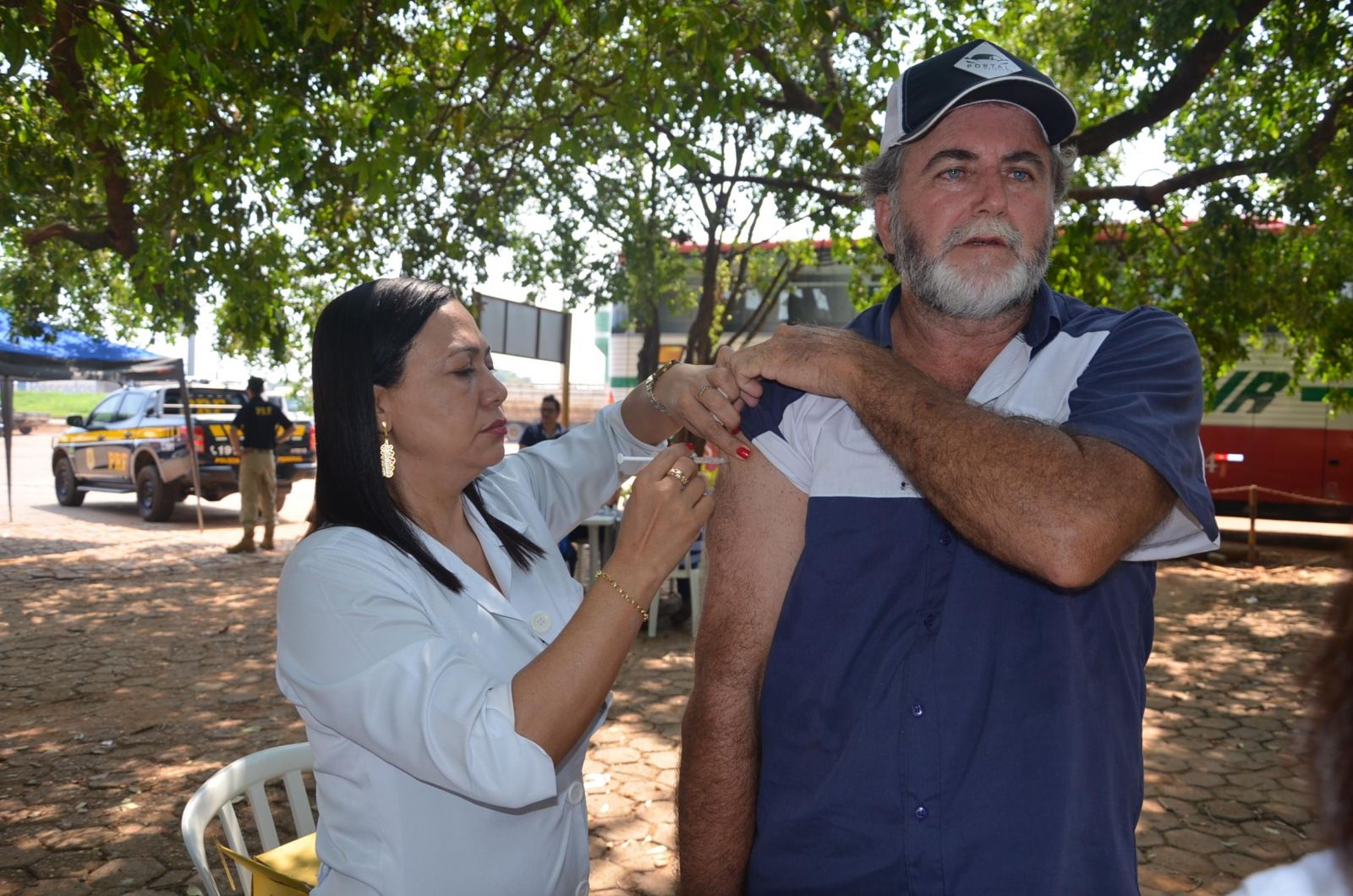 SEMANA NACIONAL DO TRÂNSITO: SEMSAU ATENDE MOTORISTAS NA BR 364, EM ARIQUEMES - News Rondônia