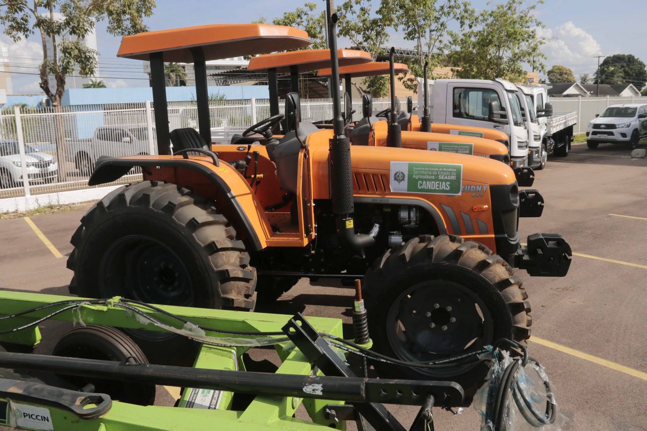 Governo entrega mais de R$ 2 milhões em equipamentos e maquinários para modernizar e fortalecer a agricultura familiar em Rondônia - News Rondônia