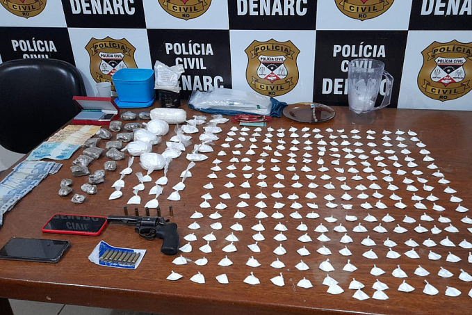 Denarc estoura laboratório de drogas e prende traficante com entorpecente avaliado em 40 mil reais - News Rondônia