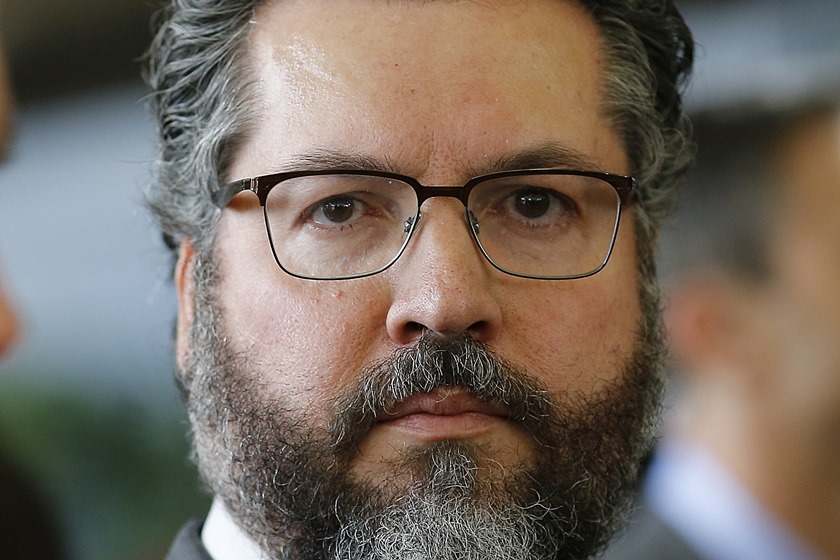 MINISTRO ESTUDA FORMAS DO BRASIL DAR AJUDA HUMANITÁRIA À VENEZUELA - News Rondônia