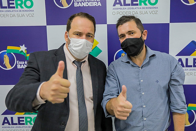 Serão R$ 300 mil para a compra de tubos corrugados e mais R$ 300 mil para a aquisição de materiais pedagógicos - News Rondônia