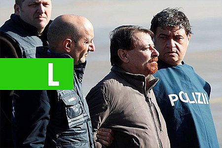 BATTISTI CHEGA A ROMA APÓS QUASE 40 ANOS FORAGIDO DA JUSTIÇA - News Rondônia