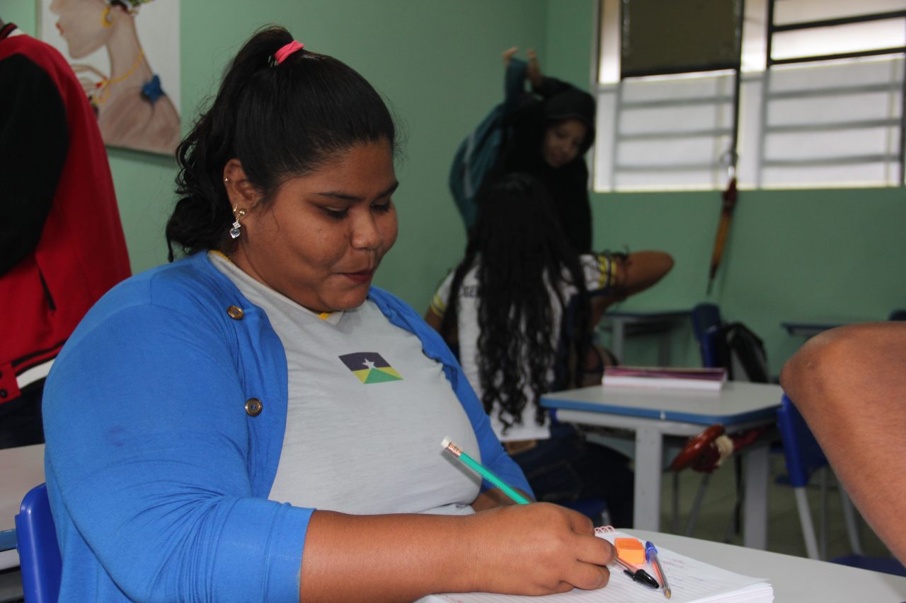 TRANSPORTE ESCOLAR AQUAVIÁRIO ENTRA EM OPERAÇÃO E PERMITE ALUNOS RIBEIRINHOS SONHAR COM UM FUTURO MELHOR - News Rondônia