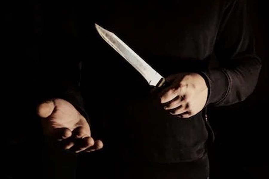 Assaltante armado com faca invade apartamento e pratica roubo, em Vilhena - News Rondônia