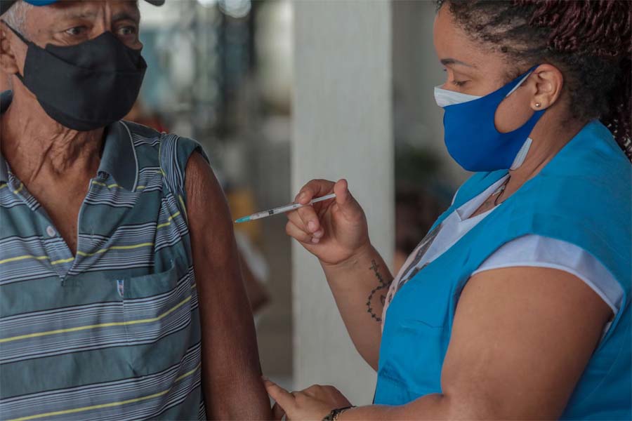 SAÚDE: Aplicação das doses de reforço contra a covid-19 começa nesta quarta-feira (15) - News Rondônia