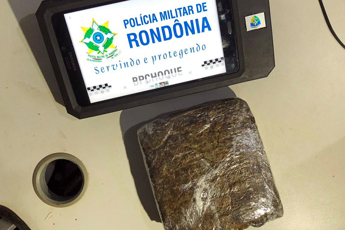 SKANK - Patamo prende motorista de aplicativo com droga, após fuga alucinada - News Rondônia