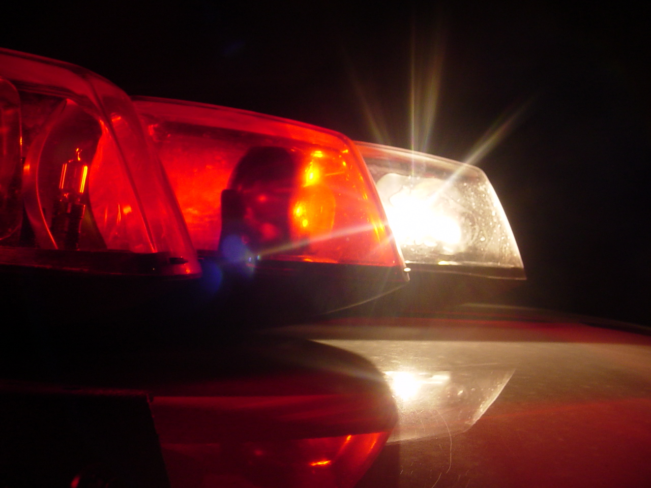 HOMEM É ENCONTRADO MORTO COM FACA CRAVADA NAS COSTAS - News Rondônia