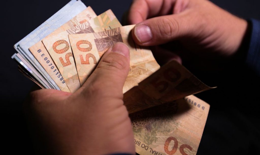 Proposta pretende liberar Auxílio emergencial de forma permanente - News Rondônia