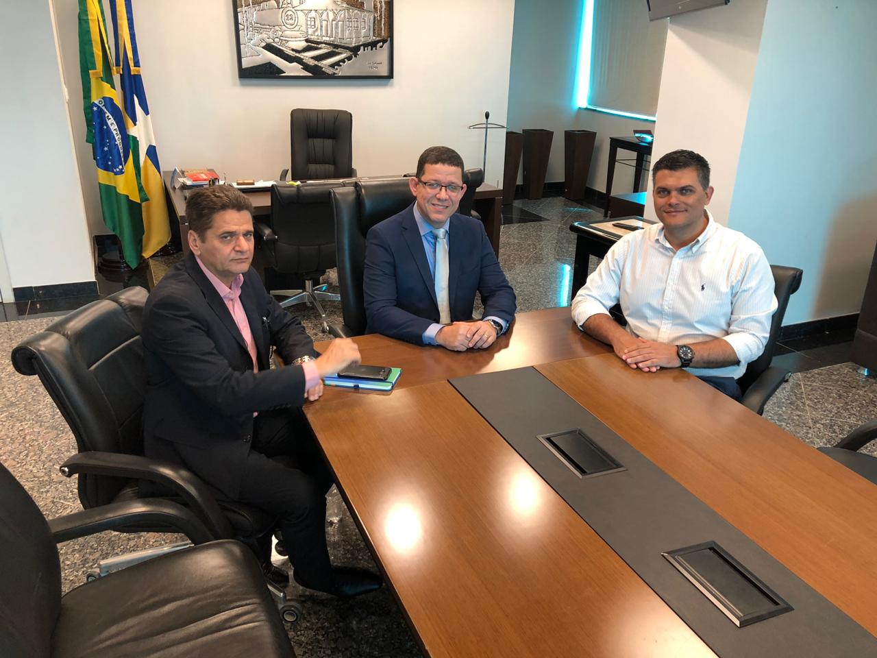 FIERO E FECOMÉRCIO VOLTAM A COBRAR INTERNACIONALIZAÇÃO DO AEROPORTO - News Rondônia