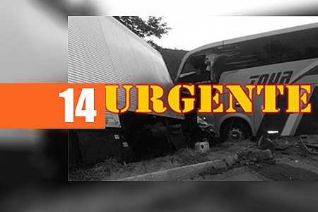 TRAGÉDIA! ACIDENTE ENTRE ÔNIBUS COM TIME DO BAHIA E CARRETA DEIXA MORTO E 12 FERIDOS - News Rondônia