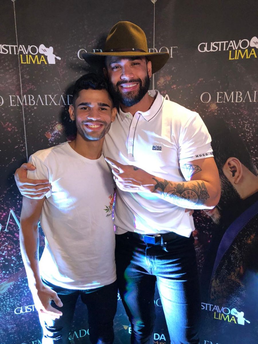 CANTOR LUCAS VILAR REALIZA SONHO DE CANTAR COM GUSTTAVO LIMA (VÍDEO) - News Rondônia