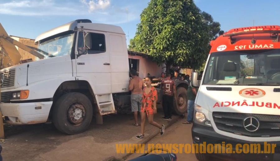 Adolescente dirigindo caminhão atropela homem em frente a residência na zona sul - News Rondônia