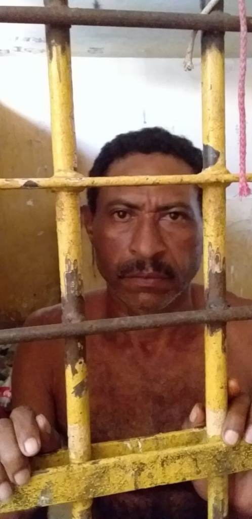 COMERCIANTE É GOLPEADO NO PESCOÇO POR PEDREIRO QUE ACABA PRESO - News Rondônia