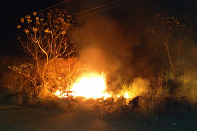 Incêndios misteriosos voltam ameaçar áreas de proteção ambiental no residencial Crystal da Calama - News Rondônia